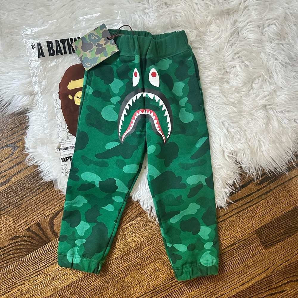 Bape pants - Picture 2 of 8